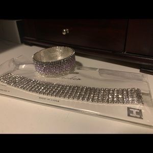 BNIB Chocker and Bangle set!